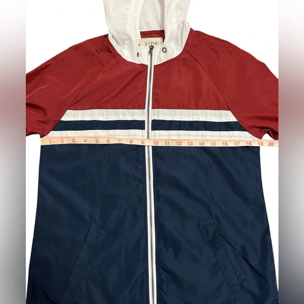 Women’s ZINE lightweight windbreaker burgundy, white, blue jacket size MEDIUM